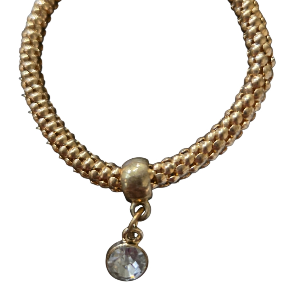 Elegant Gold-Toned Bracelet